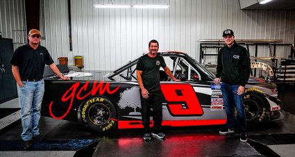 CR7 Motorsports adds Blaine Perkins for full-time Camping World Trucks ride in 2022